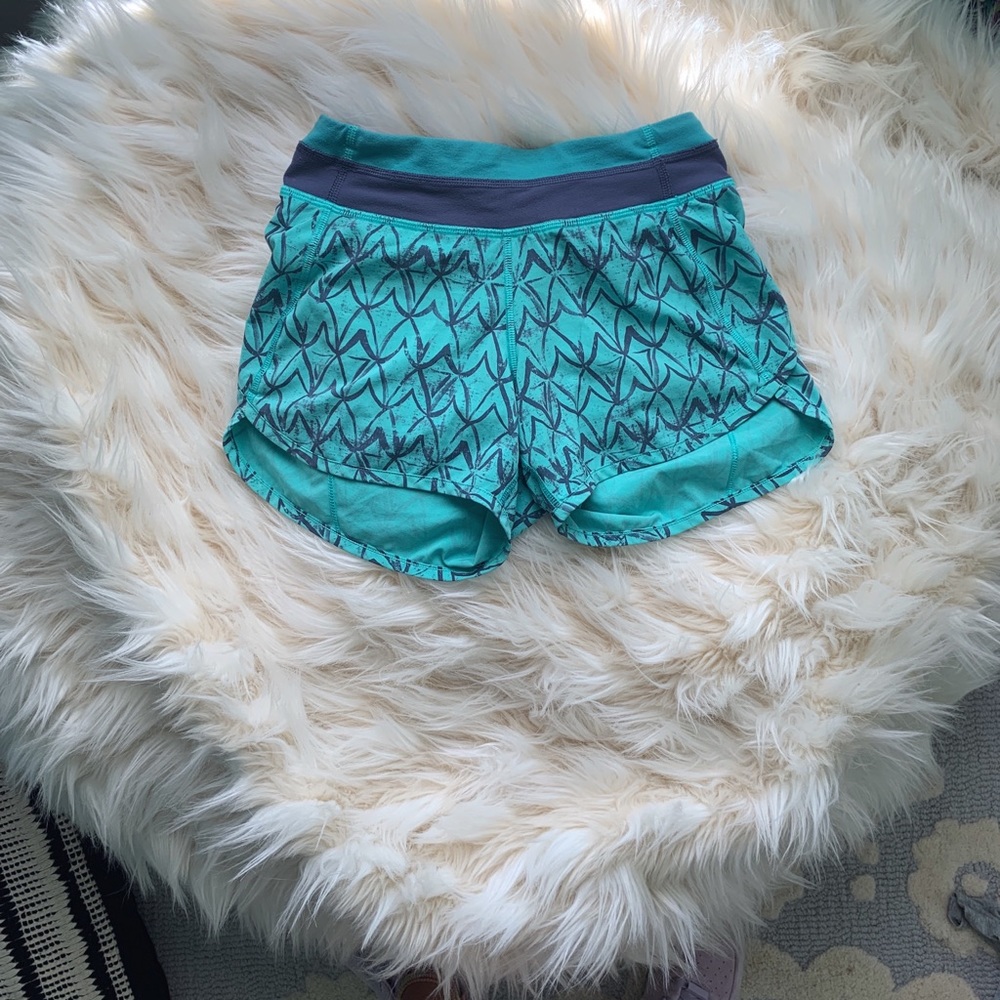 Ivivva turquoise speedy shorts size 8